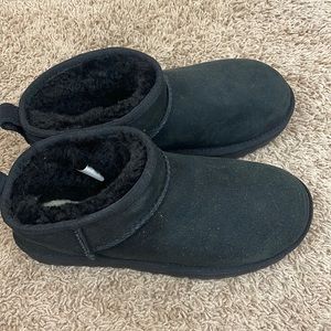 Brand new Ugg low ankle boots